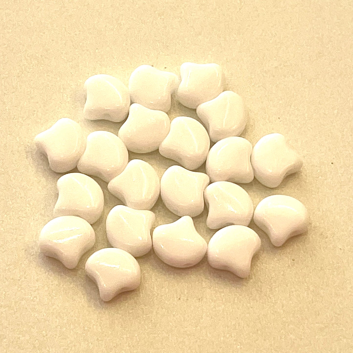 Ginko Opaque White
