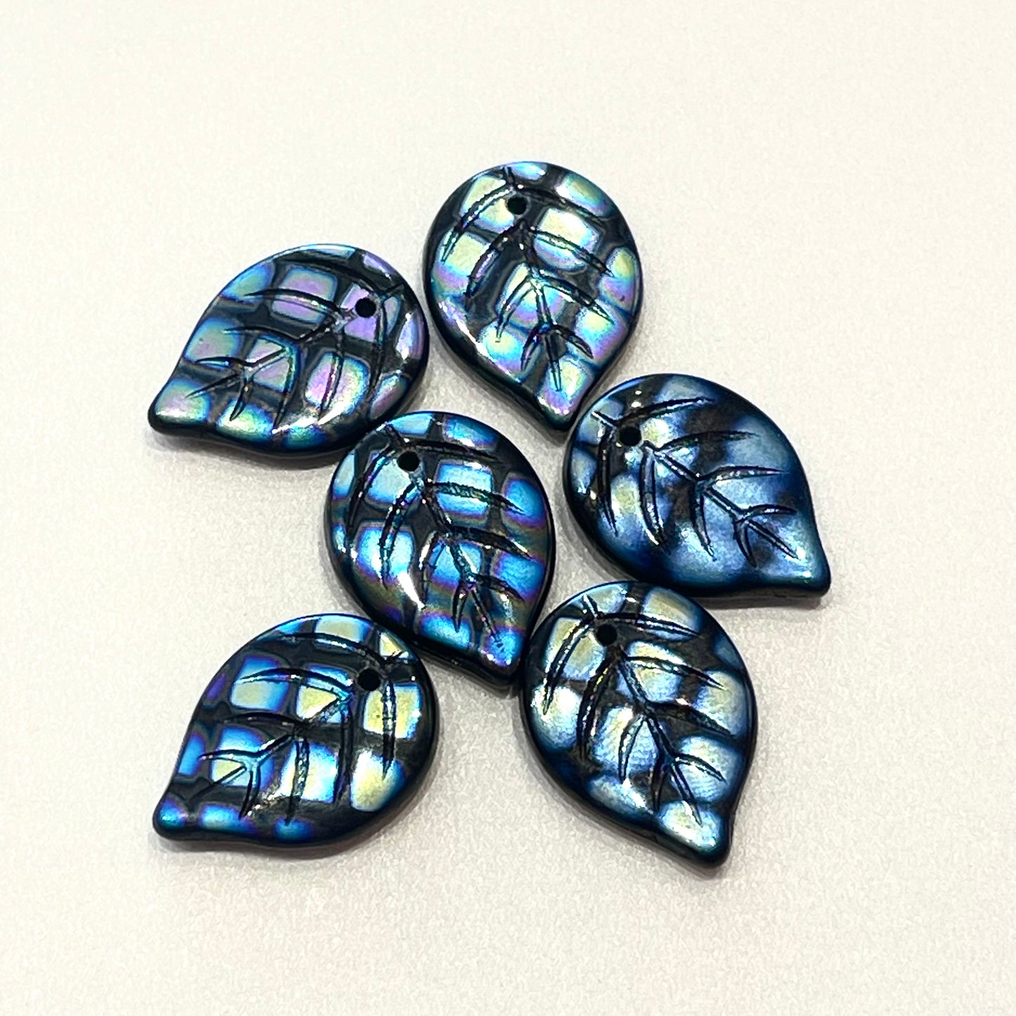 18X13mm Leaves Jet Black Etched