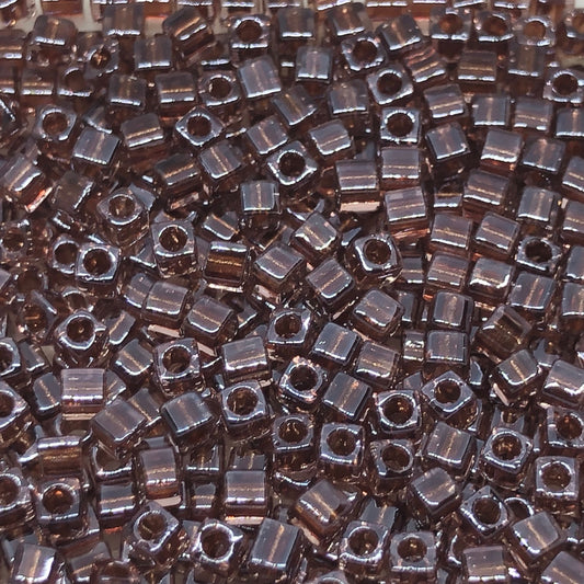 #2646 Sparkling Copper Lined 1.8mm Cube