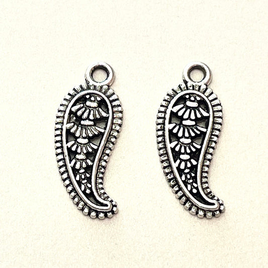 28mm Silver Paisley Charm