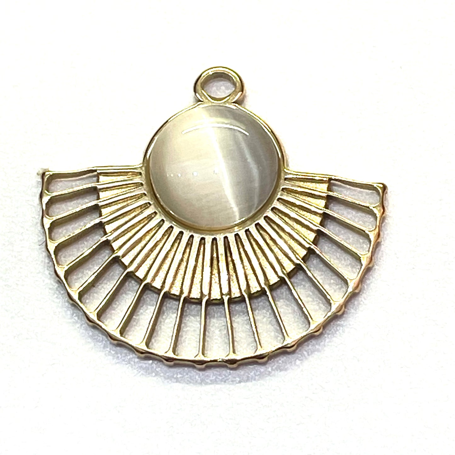 25mm Gold Plated Stainless Pendant