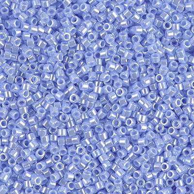 DB1568 Opaque Agate Blue Luster