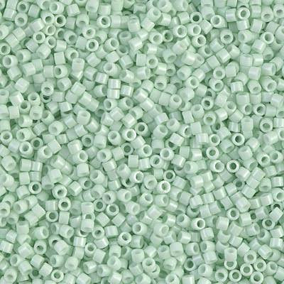 DB1496 Opaque Light Mint